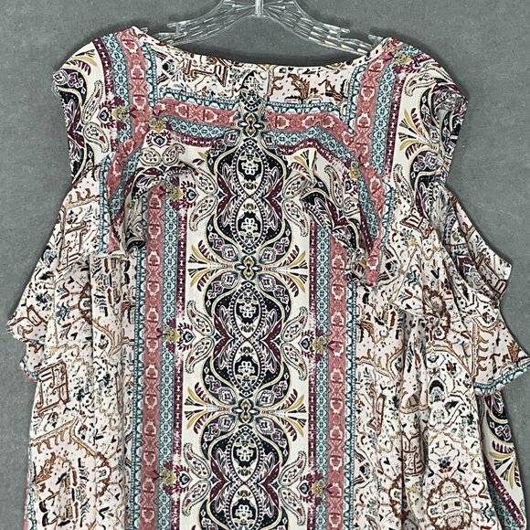 Catherines Top Women Sz 1x Floral Print Cold Shoulder Ruffle Detail Lightweight - Picture 8 of 14